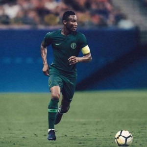 Форма сборной Нигерии по футболу ЧМ-2018 Гостевая короткий рукав 2XL(52)